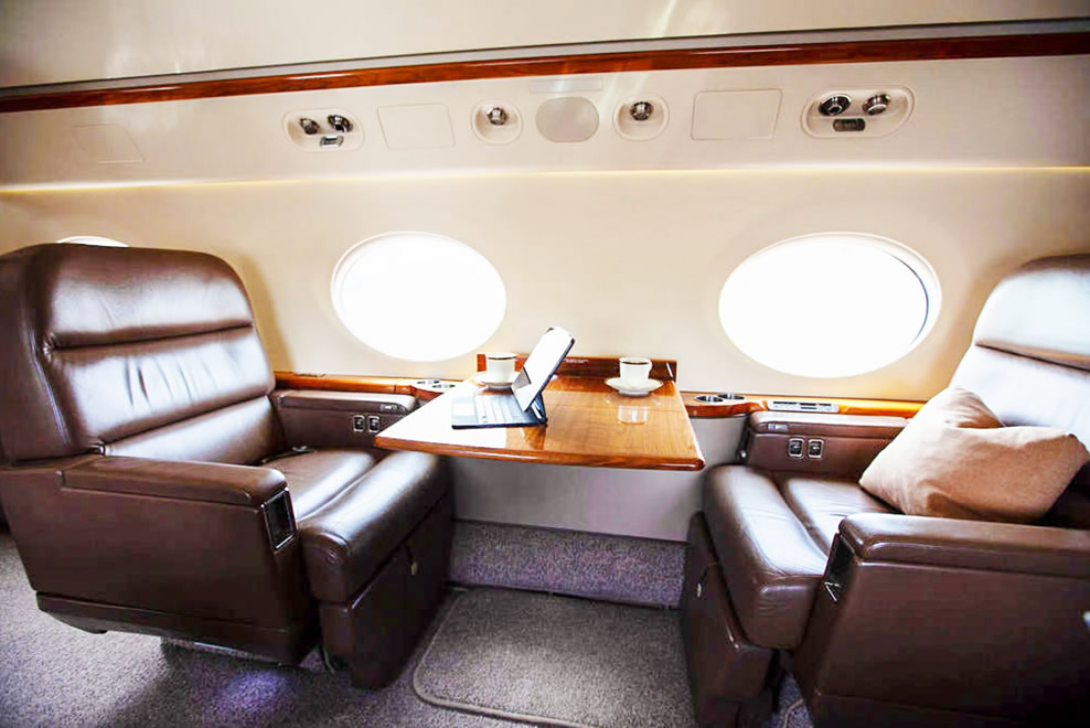 Gulfstream GV Private Jet Charter