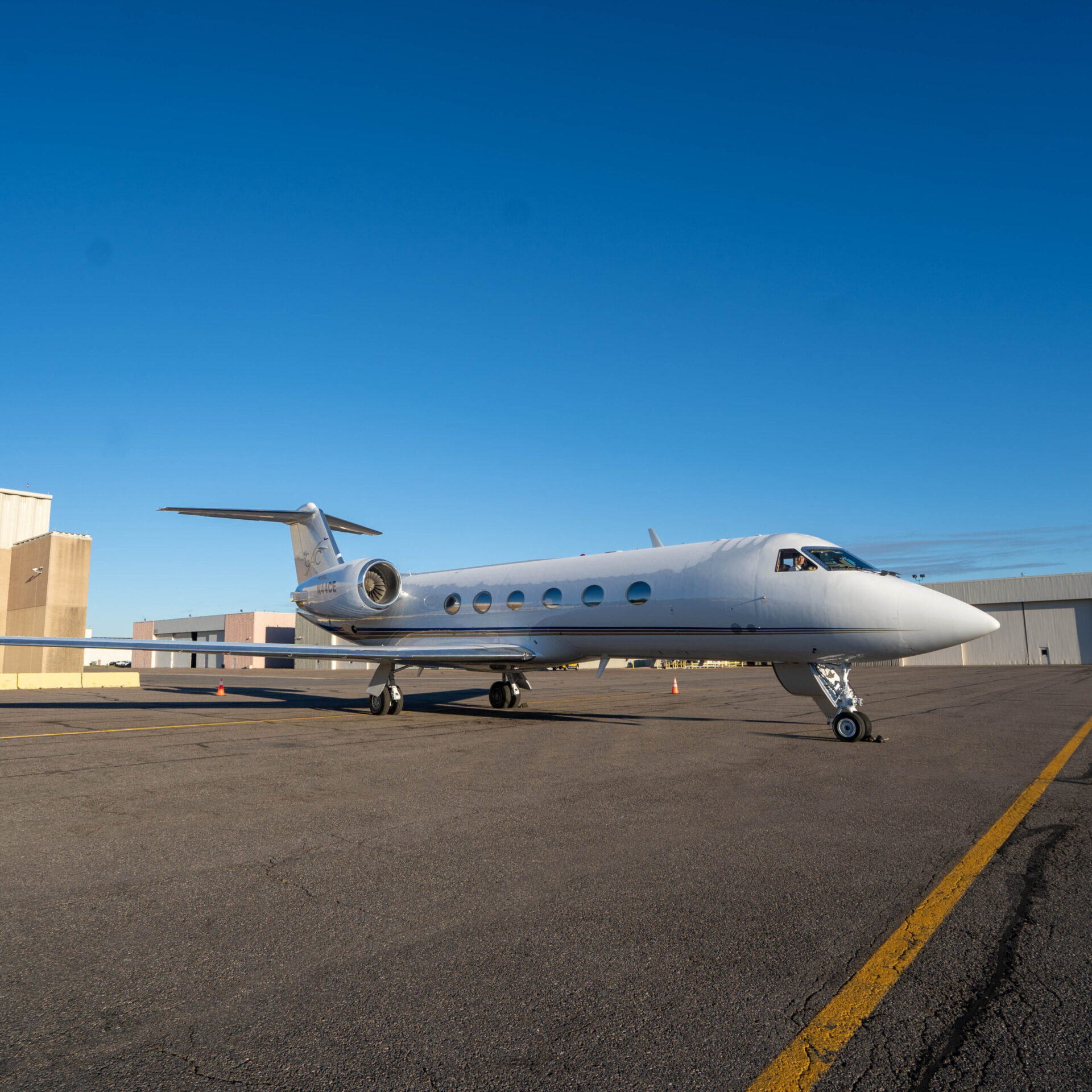 how to buy a private jet: exterior view of gulfstream giv