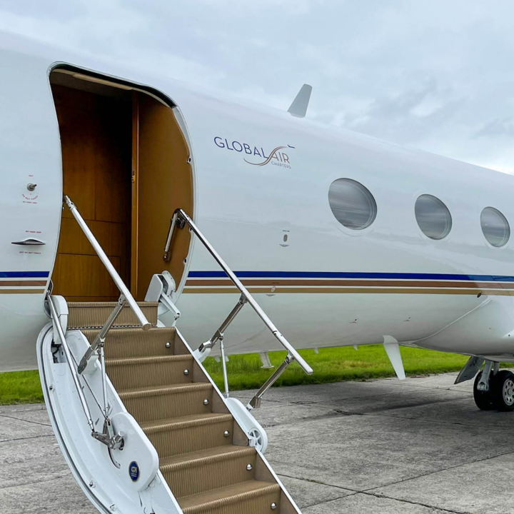 how to spot an illegal charter