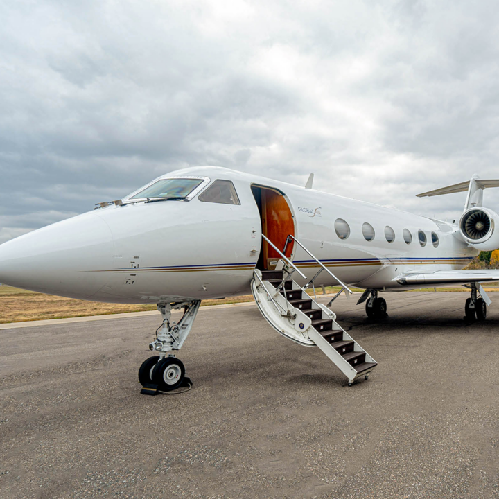 Are-Private-Jet-Cards-a-Good-Investment