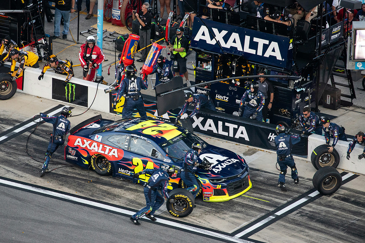 nascar all star open pit crew