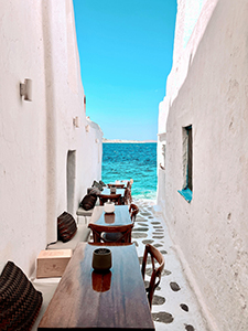 cafe in mykonos waterfront